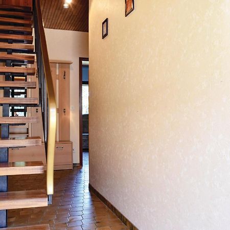 Cozy Home In Sellerich With Kitchen Екстер'єр фото